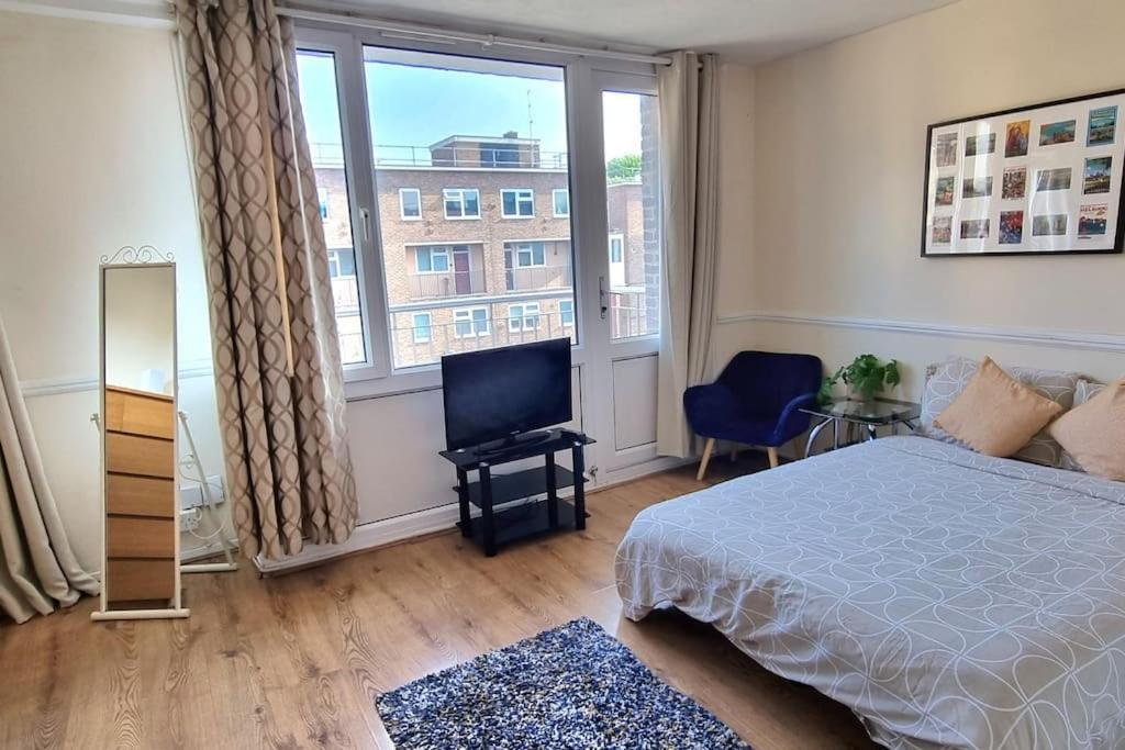 Apartamento Large Duplex In Bermondsey Londres Exterior foto
