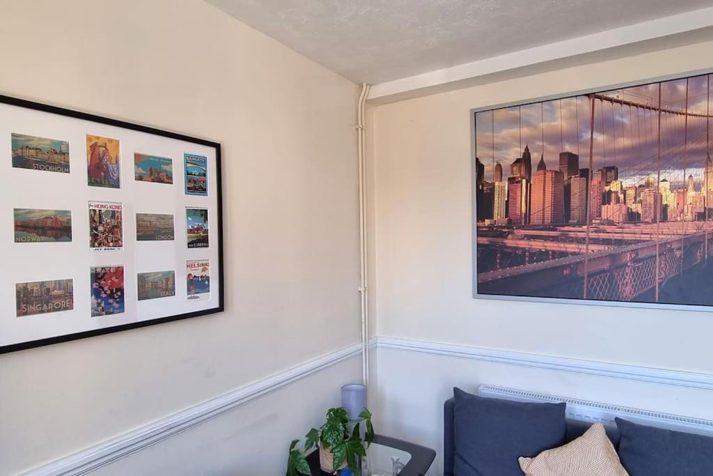 Apartamento Large Duplex In Bermondsey Londres Exterior foto
