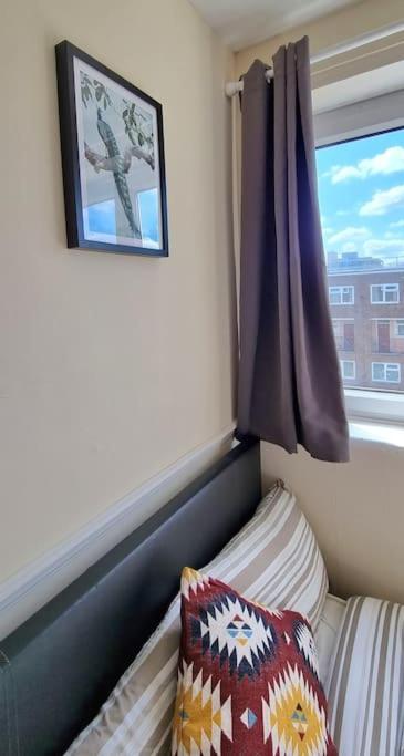 Apartamento Large Duplex In Bermondsey Londres Exterior foto